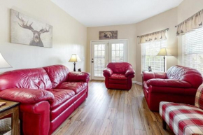 Bandit's Riverfront Retreat - Mountain View- Condo-Fishing-Balcony-Fireplace-Great Location!